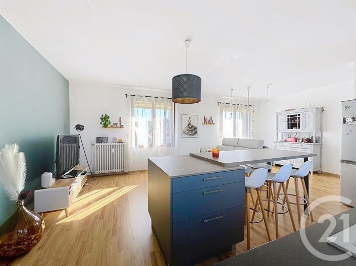 Image No.7-3 Bed Apartment for sale