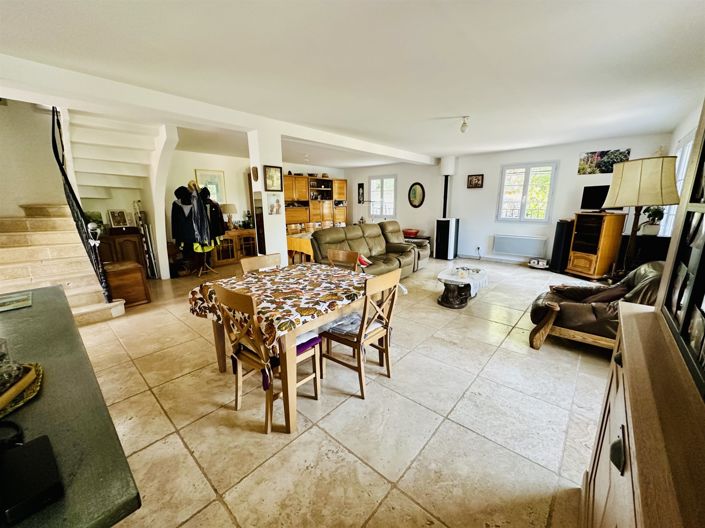 Image No.5-4 Bed House for sale