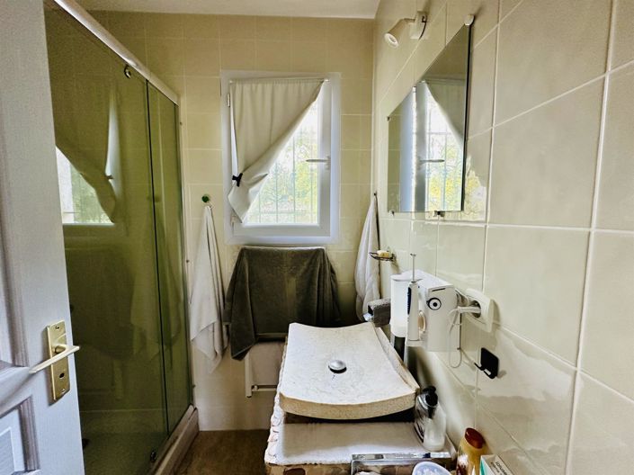 Image No.8-Maison de 4 chambres à vendre à Carcès