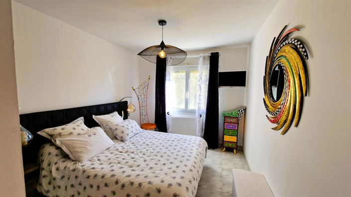 Image No.10-Maison de 4 chambres à vendre à Saint-Maximin-la-Sainte-Baume