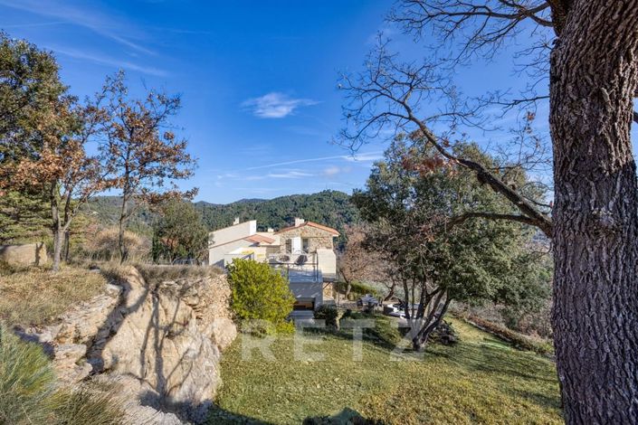 Image No.18-4 Bed House for sale