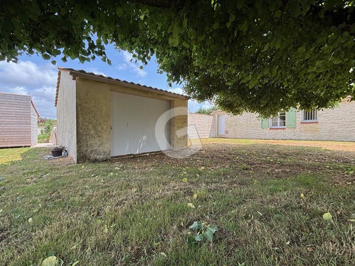 Image No.4-2 Bed House for sale