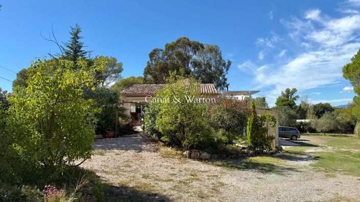 Image No.2-5 Bed House for sale