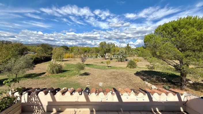 Image No.7-5 Bed House for sale