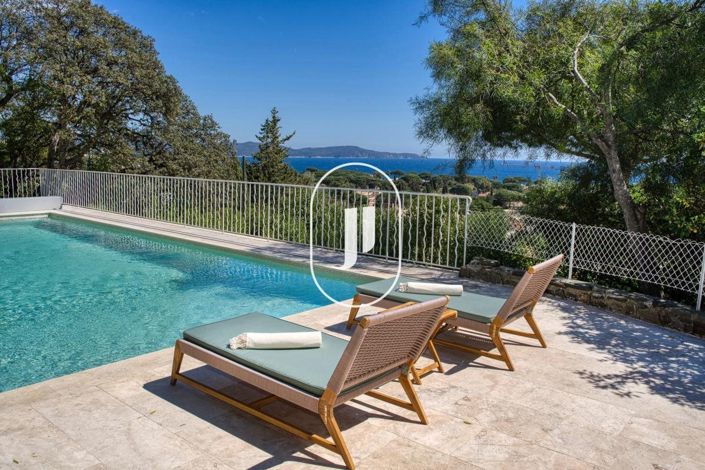 Image No.3-Maison de 5 chambres à vendre à Cavalaire-sur-Mer