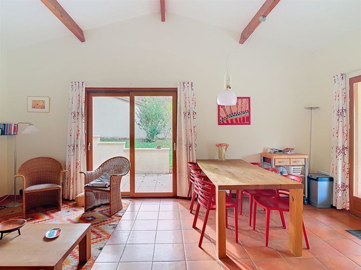 Image No.8-3 Bed House for sale