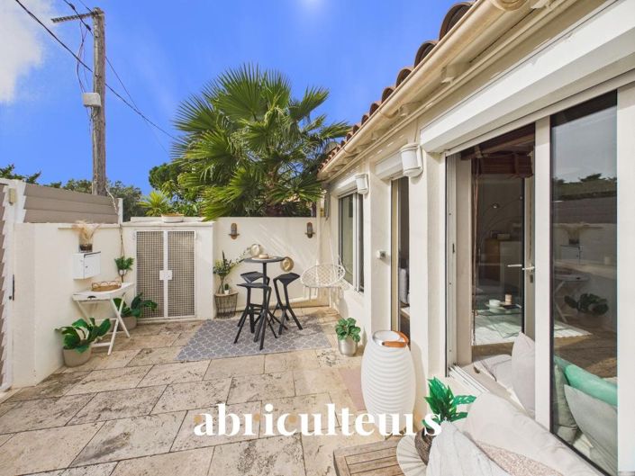 Image No.16-2 Bed House for sale