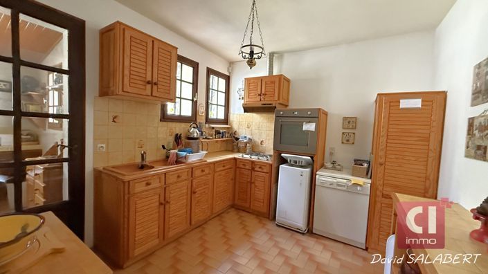 Image No.9-Maison de 4 chambres à vendre à La Roquebrussanne