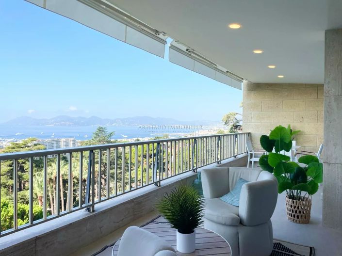 Image No.3-3 Bed Apartment for sale