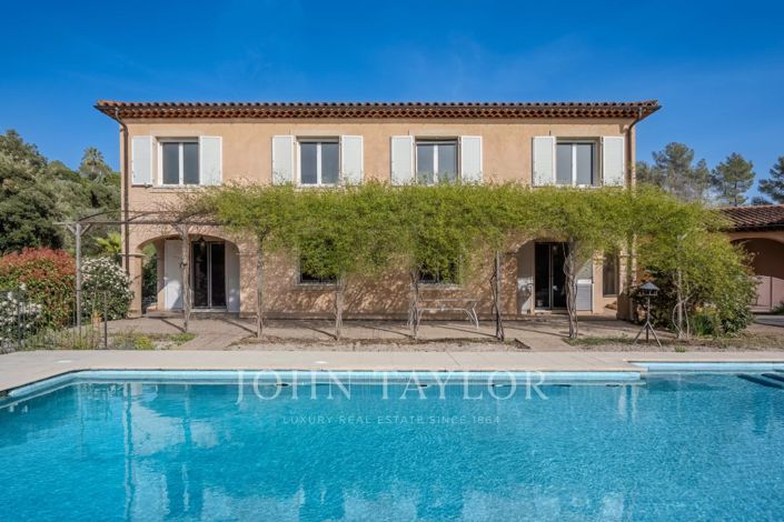 Image No.29-9 Bed House for sale