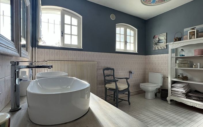 Image No.13-5 Bed House for sale