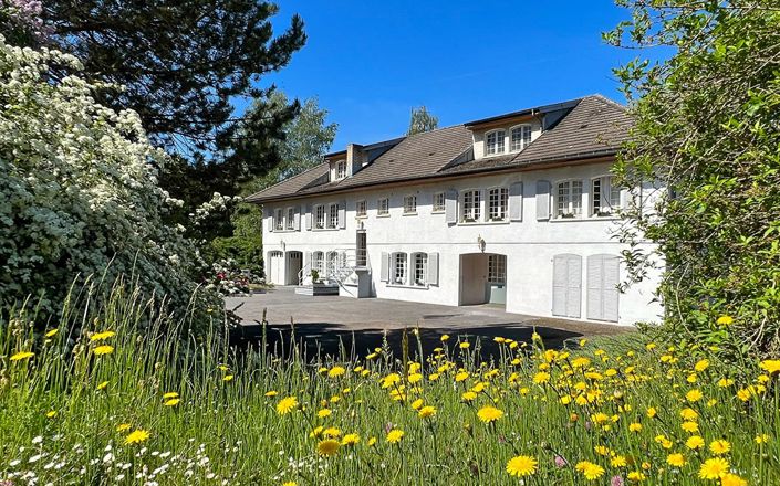 Image No.17-5 Bed House for sale