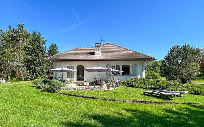 Image No.2-5 Bed House for sale