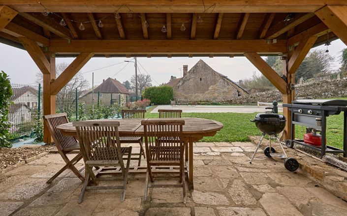 Image No.3-6 Bed House for sale