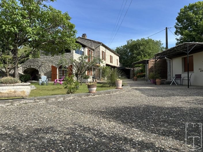 Image No.10-7 Bed House for sale