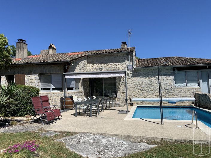 Image No.12-7 Bed House for sale