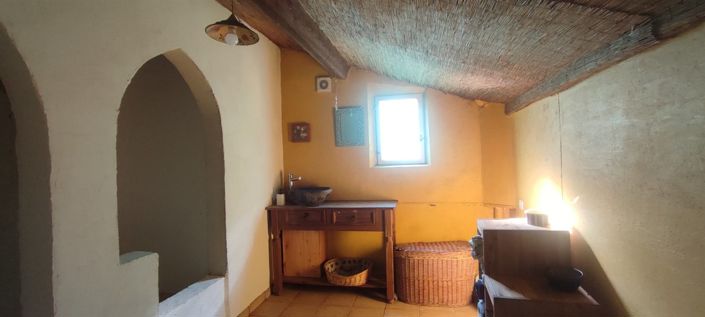 Image No.21-2 Bed House for sale