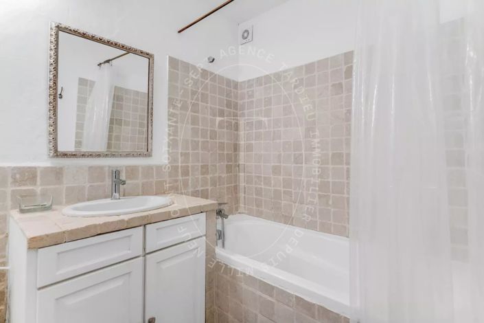 Image No.9-3 Bed House for sale