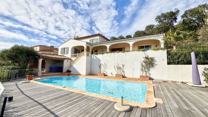 Image No.4-5 Bed House for sale