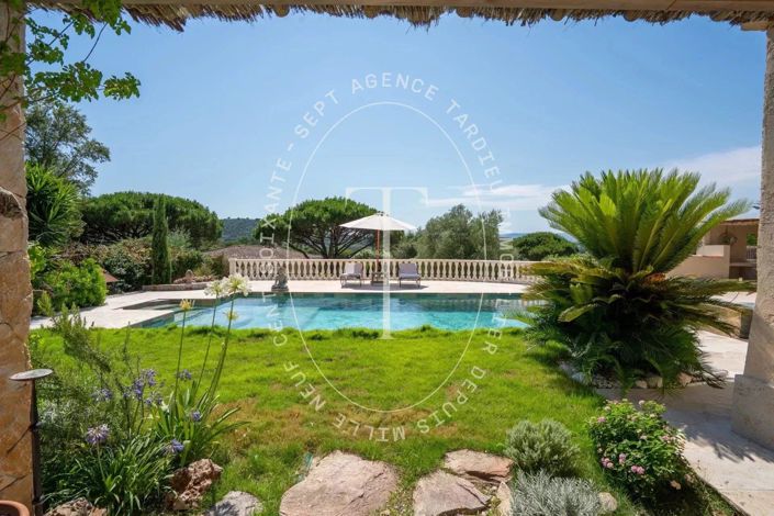 Image No.9-5 Bed House for sale