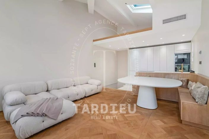 Image No.3-2 Bed House for sale