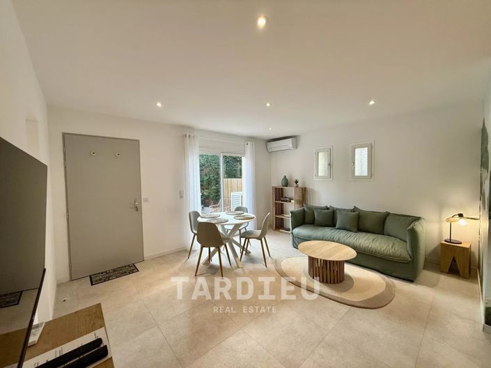 Image No.2-2 Bed House for sale
