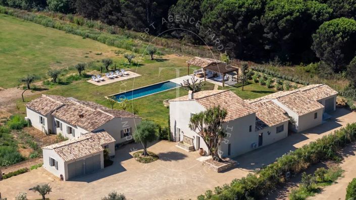 Image No.7-5 Bed House for sale