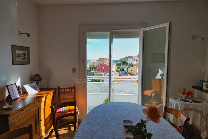 Image No.19-6 Bed House for sale