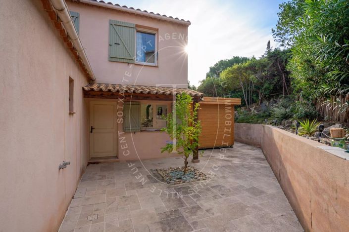 Image No.7-3 Bed House for sale