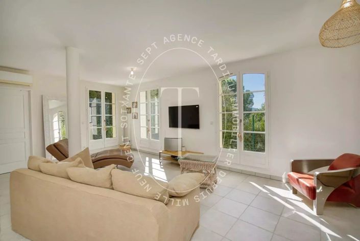 Image No.8-Appartement de 2 chambres à vendre à Grimaud