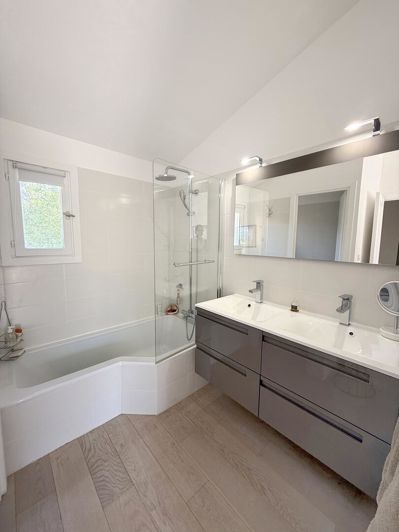 Image No.8-Maison de 3 chambres à vendre à Grimaud