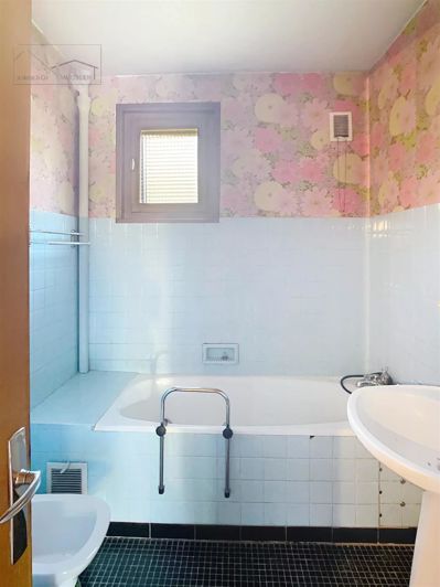 Image No.13-House for sale