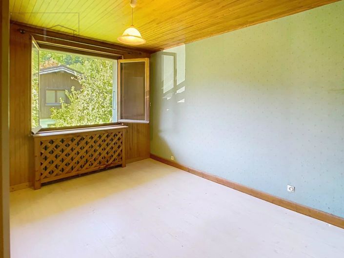 Image No.7-House for sale