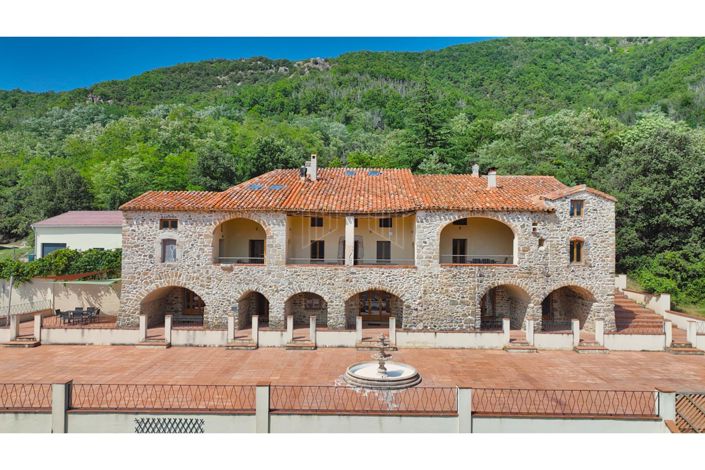 Image No.19-Propriété de 7 chambres à vendre à Saint-Laurent-de-Cerdans