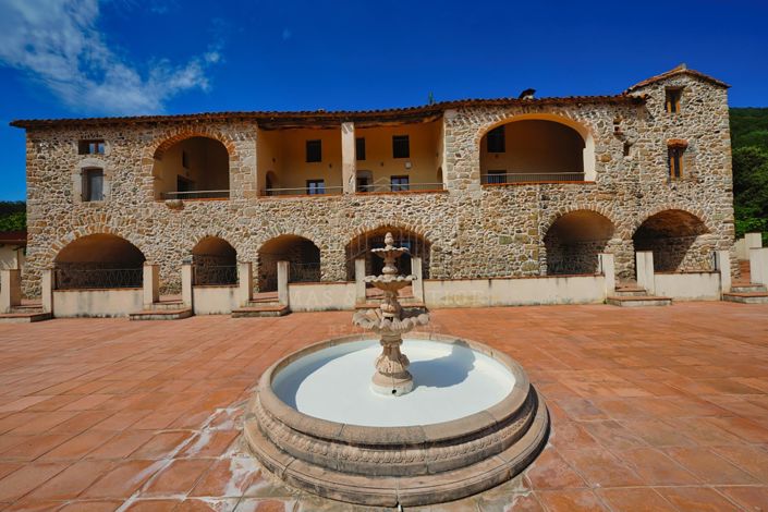 Image No.23-Propriété de 7 chambres à vendre à Saint-Laurent-de-Cerdans