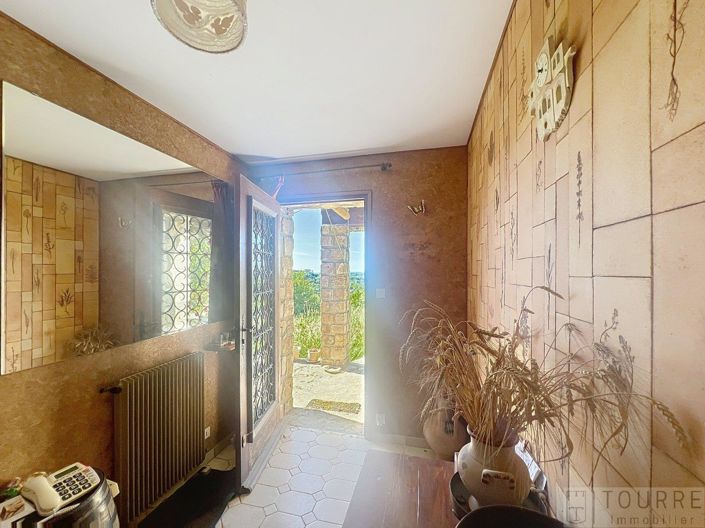 Image No.16-4 Bed House for sale