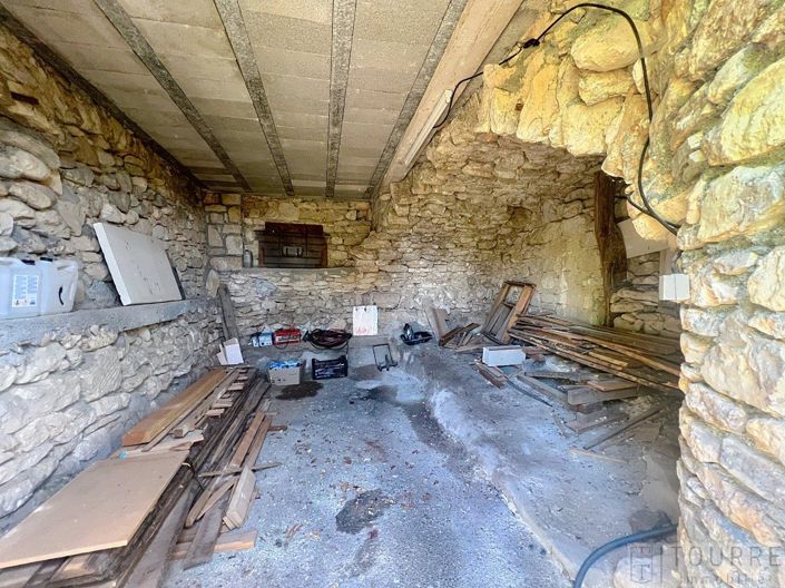 Image No.19-4 Bed House for sale