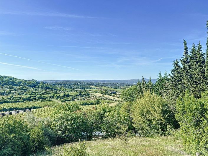 Image No.2-4 Bed House for sale