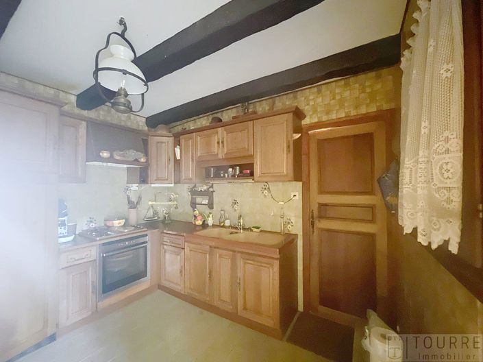 Image No.6-4 Bed House for sale