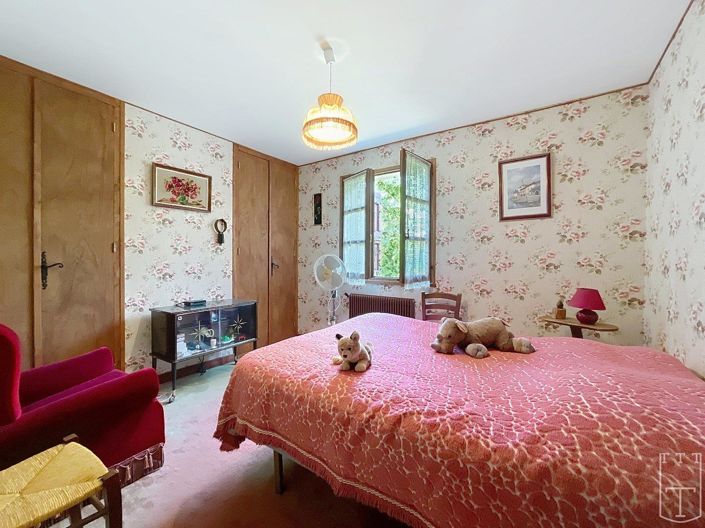 Image No.9-4 Bed House for sale