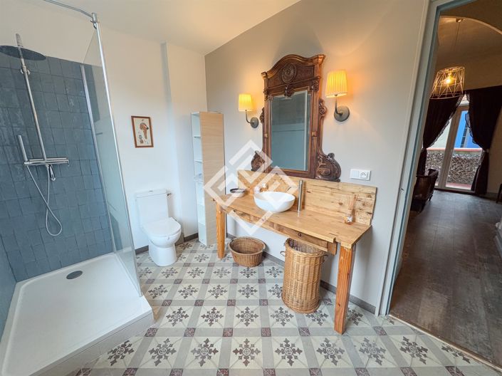 Image No.12-4 Bed House for sale