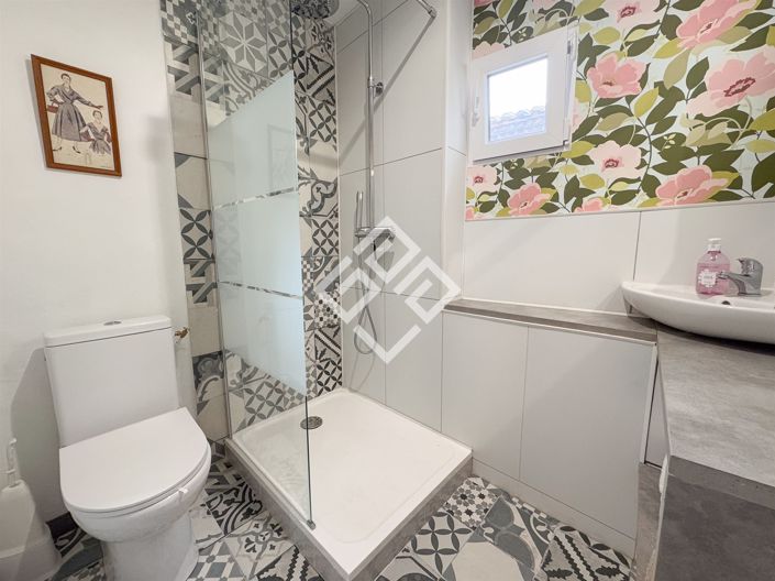 Image No.13-4 Bed House for sale