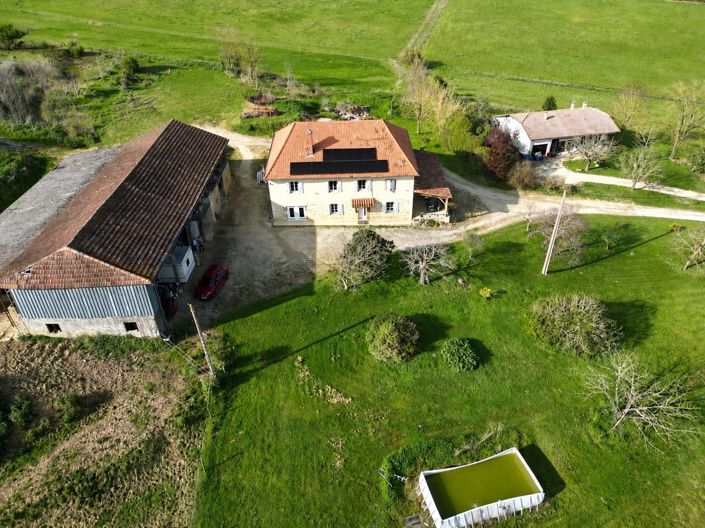 Image No.2-9 Bed House for sale
