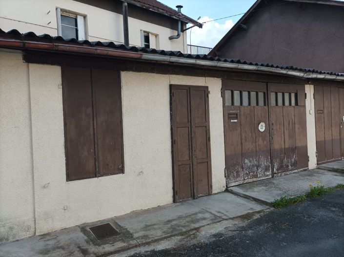 Image No.8-2 Bed House for sale