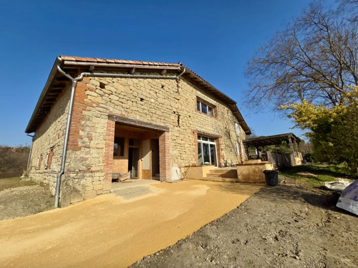 Image No.23-4 Bed House for sale