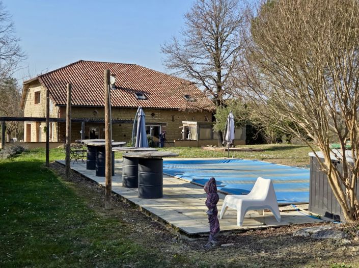 Image No.25-4 Bed House for sale