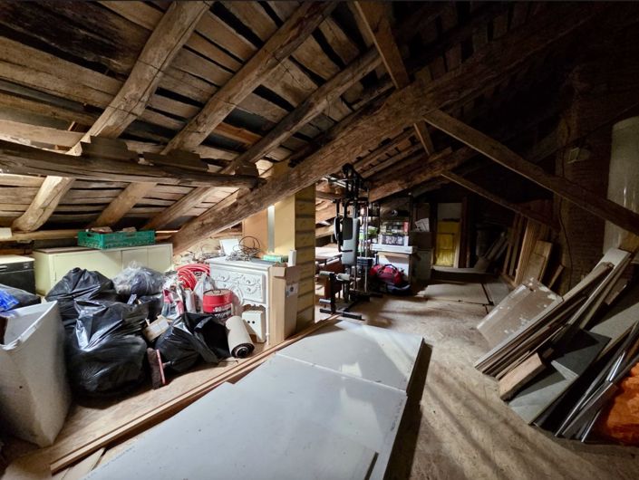 Image No.26-4 Bed House for sale