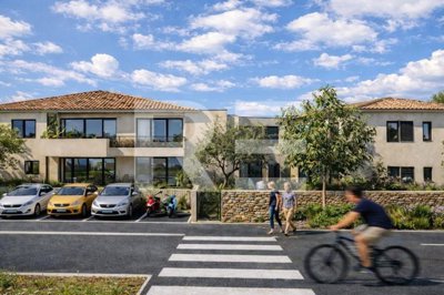 1 - Nîmes, Apartment