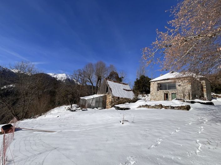 Image No.11-3 Bed House for sale