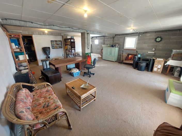 Image No.17-5 Bed House for sale